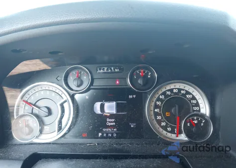 2016 Ram 1500 Big Horn z USA, uszkodzony, nr VIN 3C6RR7LT4GG225904